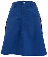Dark blue hiking skirt.